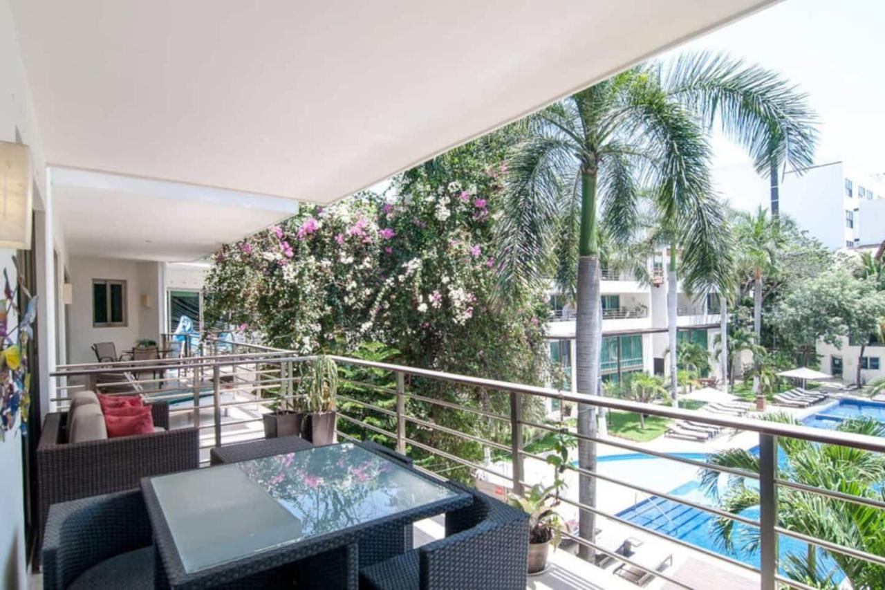 Luxurious & Central Condo In Playa Steps From The Beach 普拉亚卡门 外观 照片