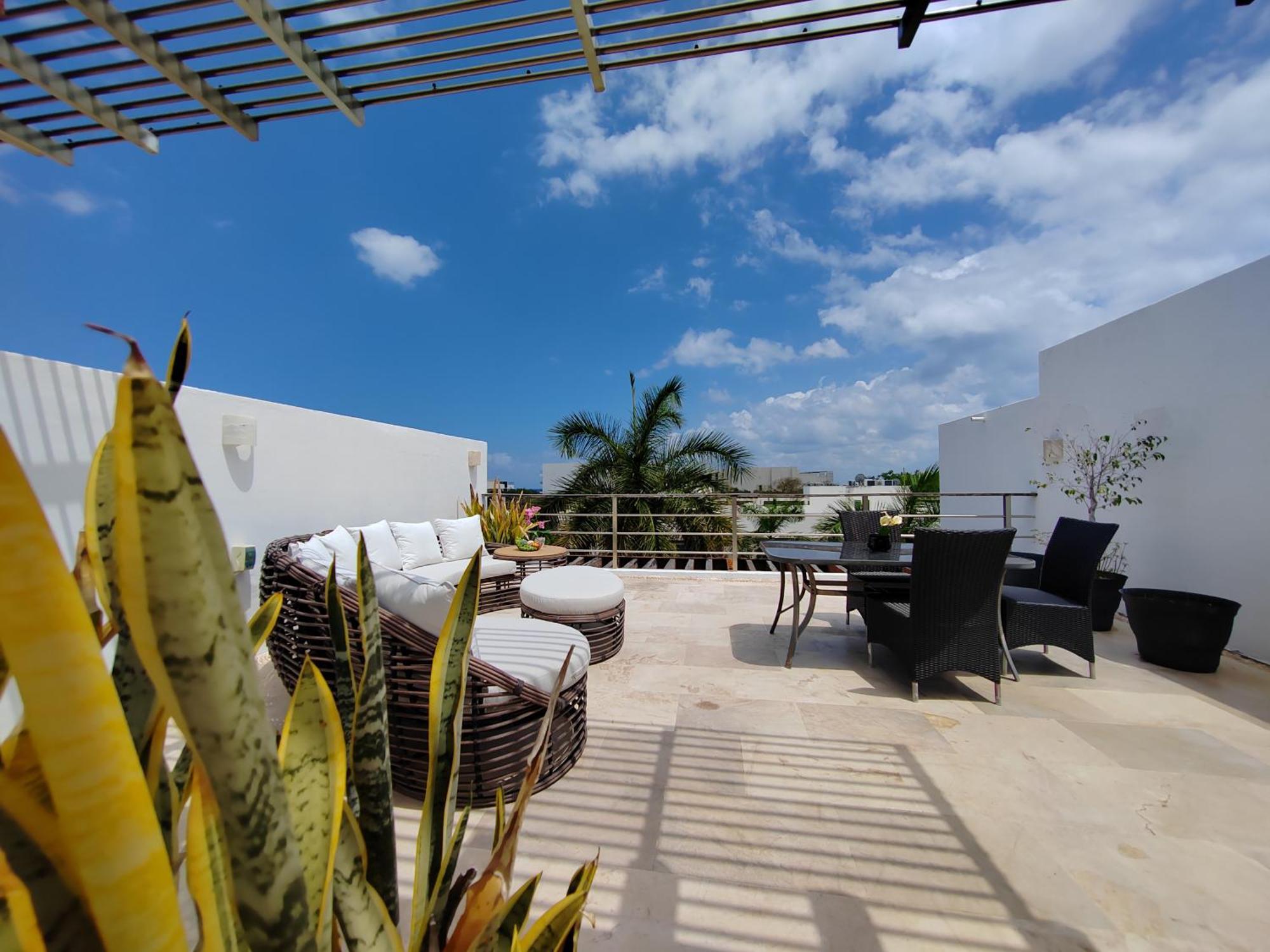 Luxurious & Central Condo In Playa Steps From The Beach 普拉亚卡门 外观 照片