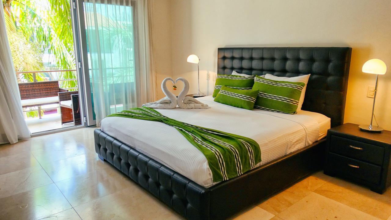 Luxurious & Central Condo In Playa Steps From The Beach 普拉亚卡门 外观 照片