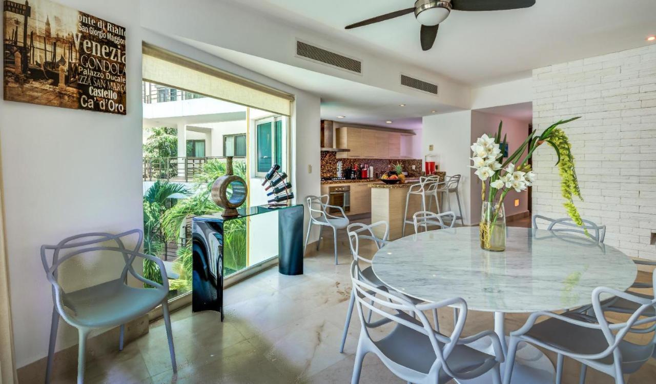 Luxurious & Central Condo In Playa Steps From The Beach 普拉亚卡门 外观 照片